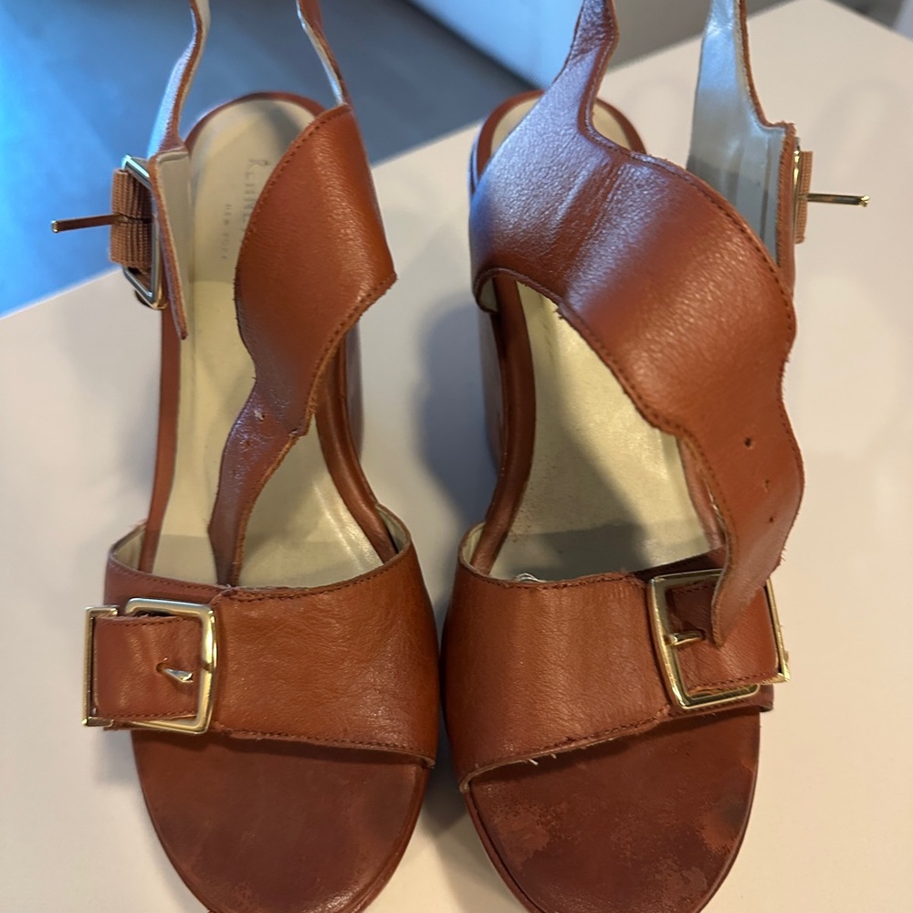 Kenneth Cole New York Tan Platform Sandals - Picture 5 of 6